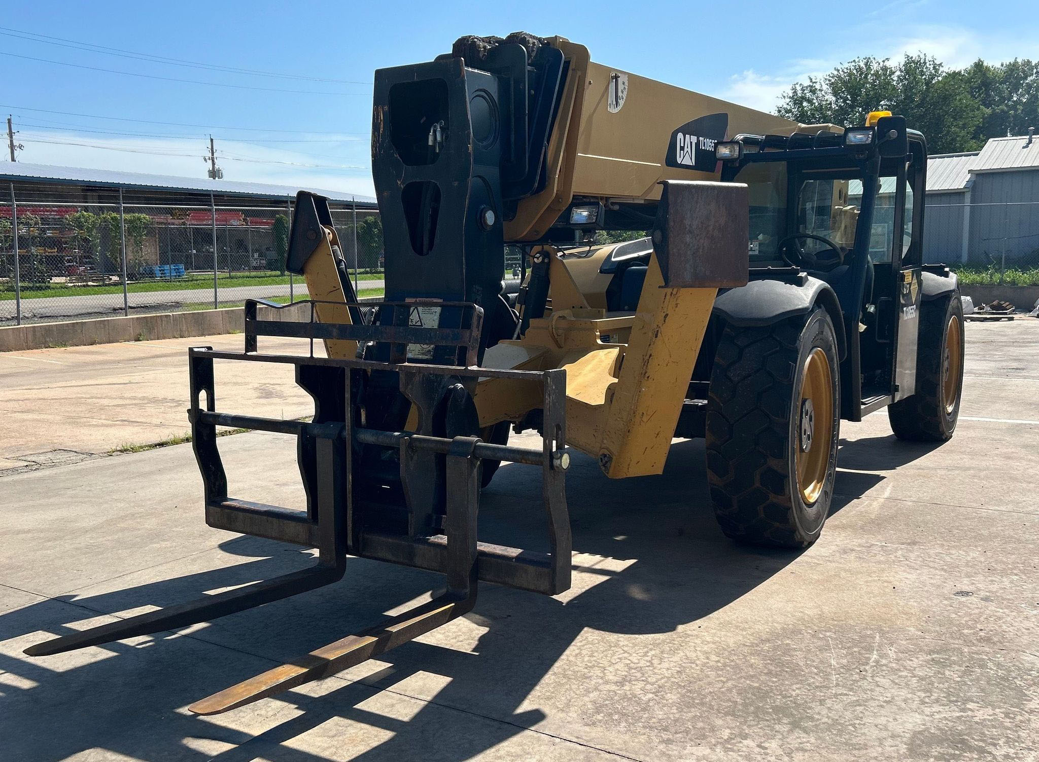 2013 Caterpillar TL1055C